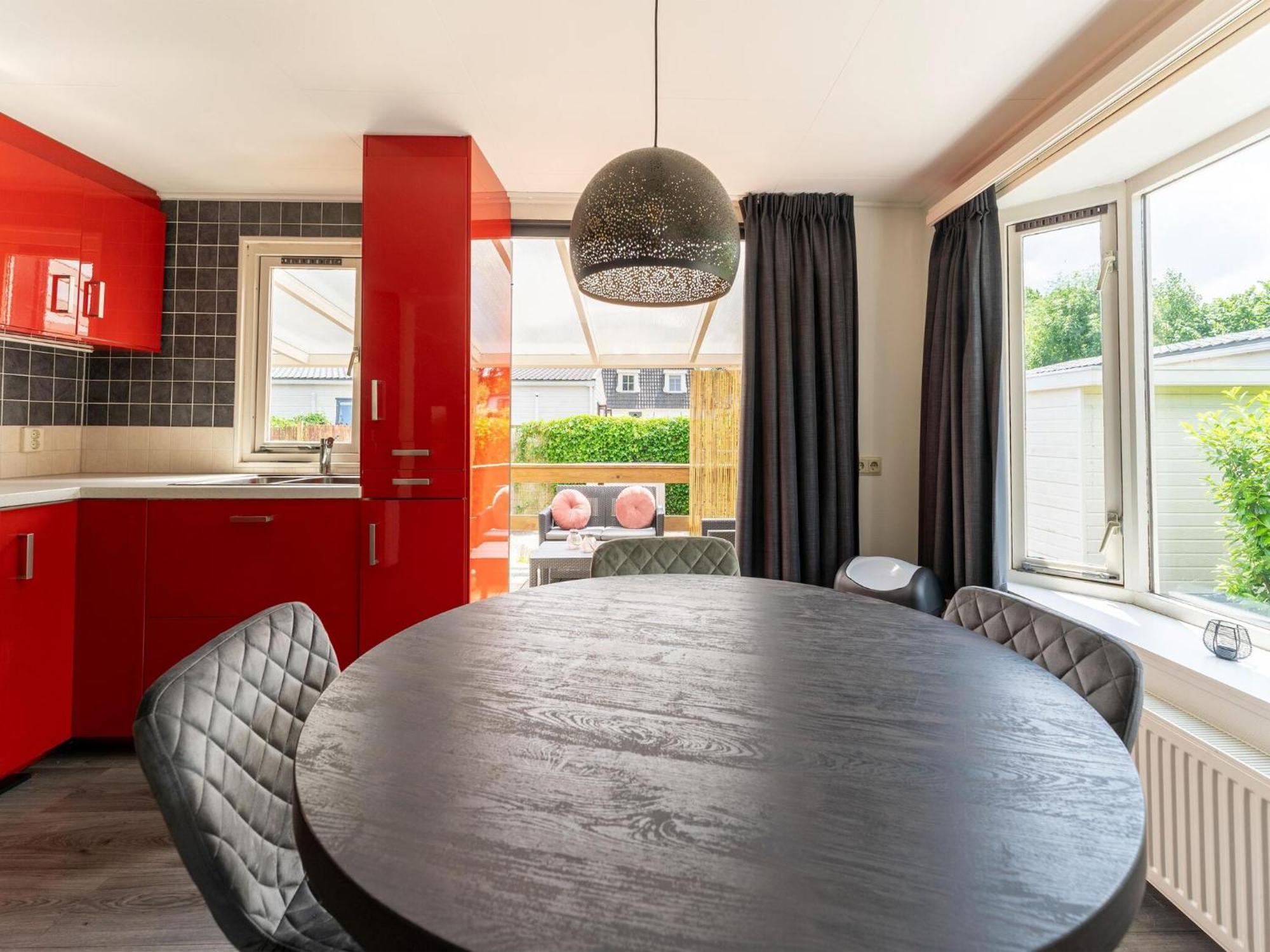 Charming Holiday Home in Kaatsheuvel near Efteling Buitenkant foto