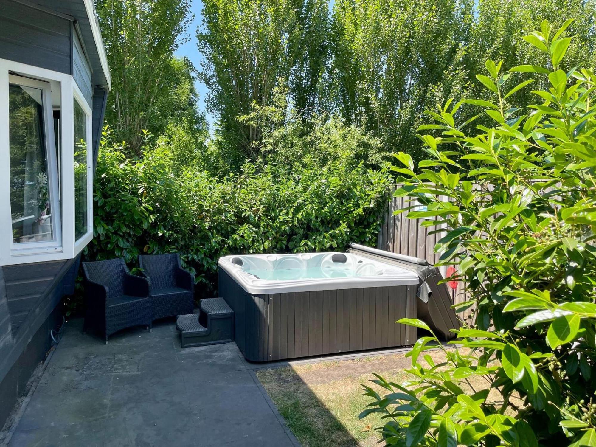 Charming Holiday Home in Kaatsheuvel near Efteling Buitenkant foto