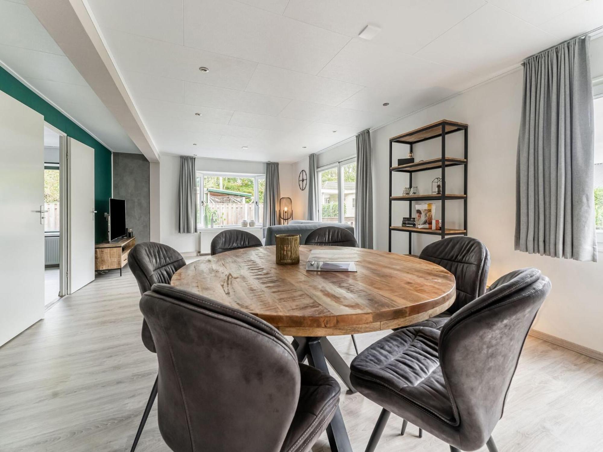 Charming Holiday Home in Kaatsheuvel near Efteling Buitenkant foto